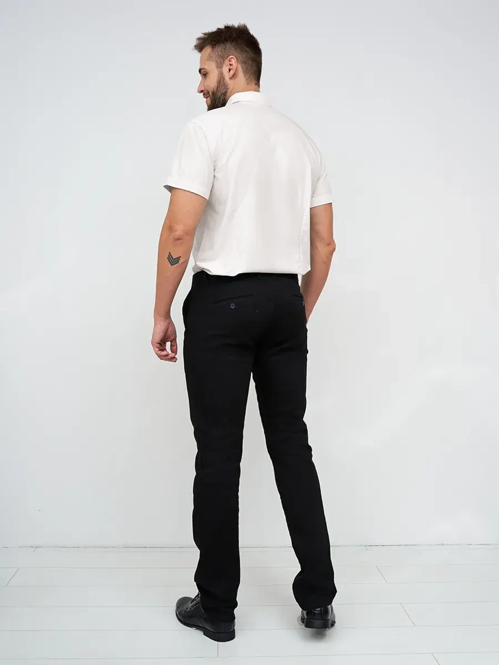 Рубашка приталенная с коротким рукавом