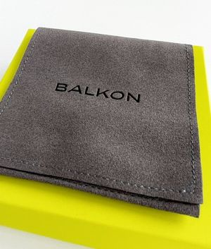 Подарочная коробка