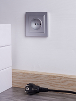 BRITE Розетка 1-местная без заземления без защитных шторок 10А в сб. РСР10-1-0-БрА алюминий IEK