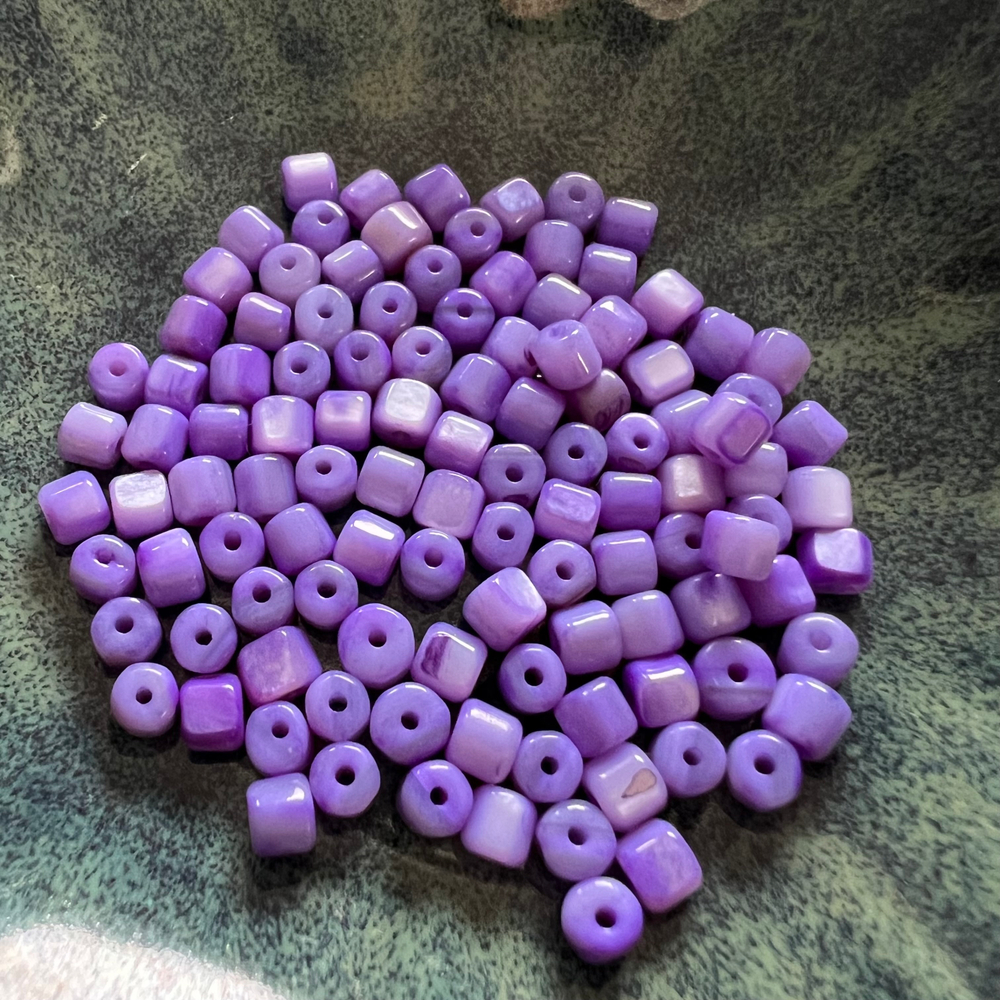 Перламутр. Камни для изделий на заказ. Цена зависит от вида заказанного изделия