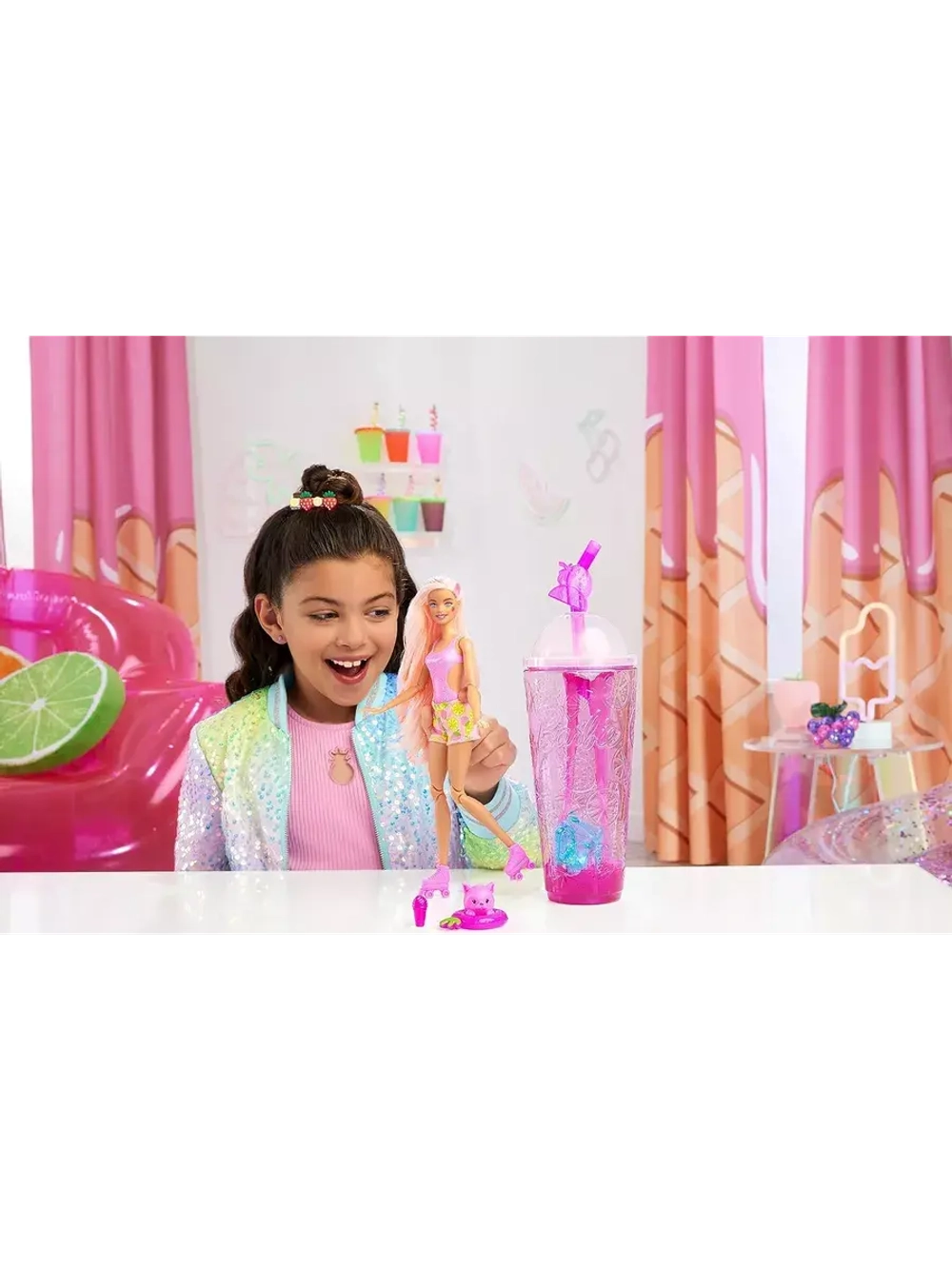 Кукла Барби Pop Reveal Клубника