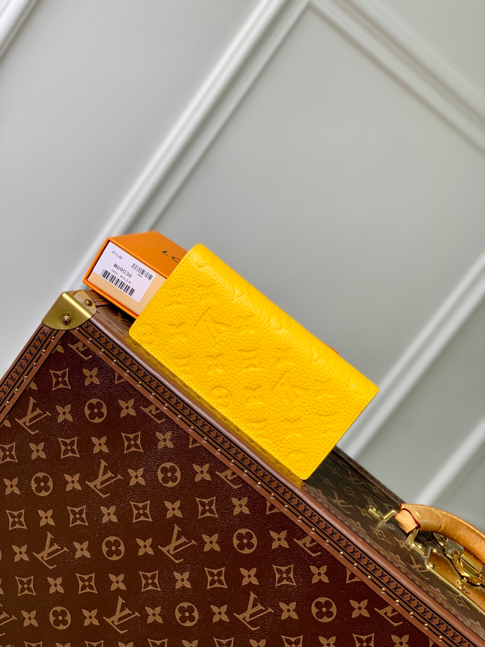 Louis Vuitton Brazza Wallet