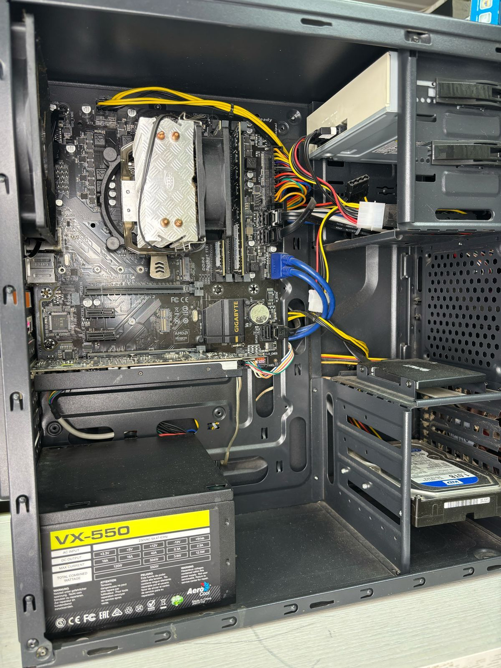 Системный блок i3 8100/8gb/ssd240/RX550