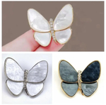 Брошка, брошь перламутровая "Бабочка". БелыйЦвет-синий. Символ стабильности и духовного начала.