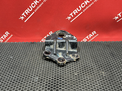 Кронштейн стойки стабилизатора правый 2023г