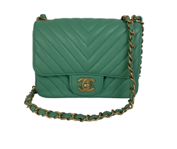 Сумка Chanel Chevron Mini Classic Flap Bag