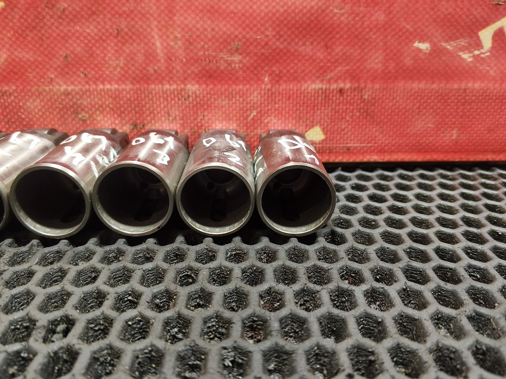 Комплект толкателей впускного клапана