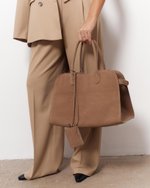 OLIVIA натуральная бежевая - небольшие повреждения замши 1