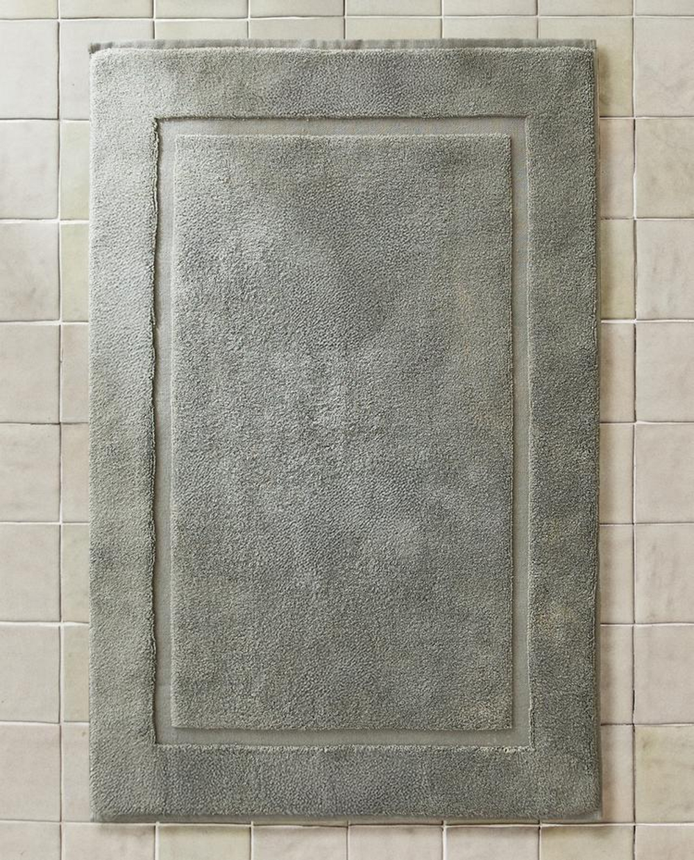 ZARA HOME КОВРИК ДЛЯ ВАННОЙ ИЗ МЯГКОЙ ТКАНИ, ЗЕЛЕНЫЙ