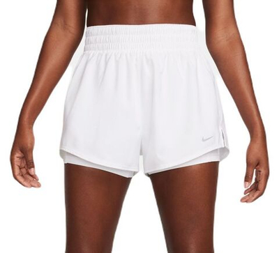 Женские Шорты теннисные Nike Dri-Fit One Shorts - white/reflective silver