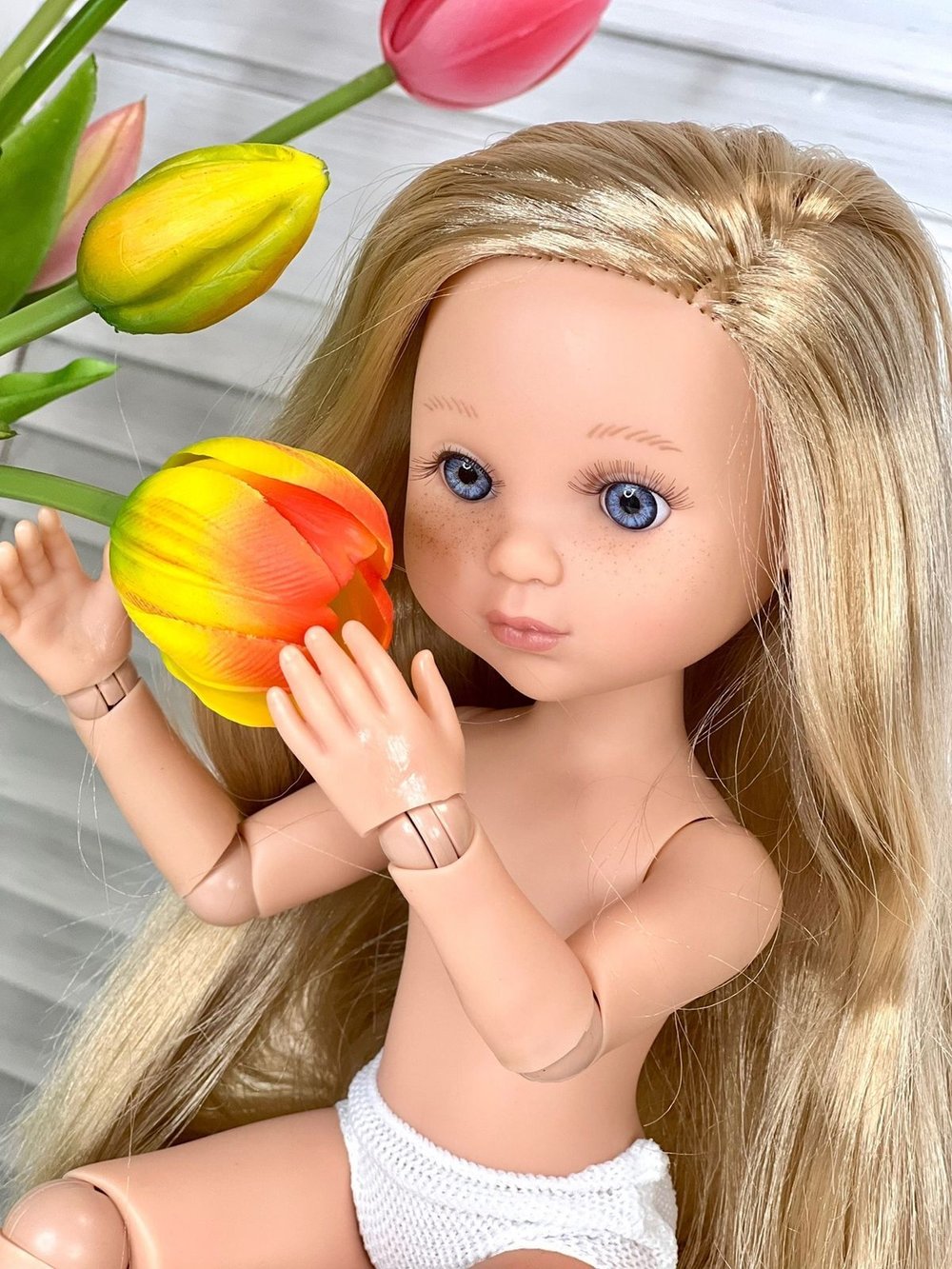 Кукла BERJUAN виниловая шарнирная 35см Ева (4820A)