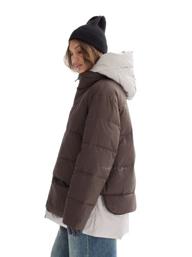 Куртка с контрастной отделкой в шоколадном цвете