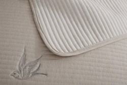 Покрывало 230x250 и 2 наволочки 50х70 Sofi De MarkO Жаклин бежевое