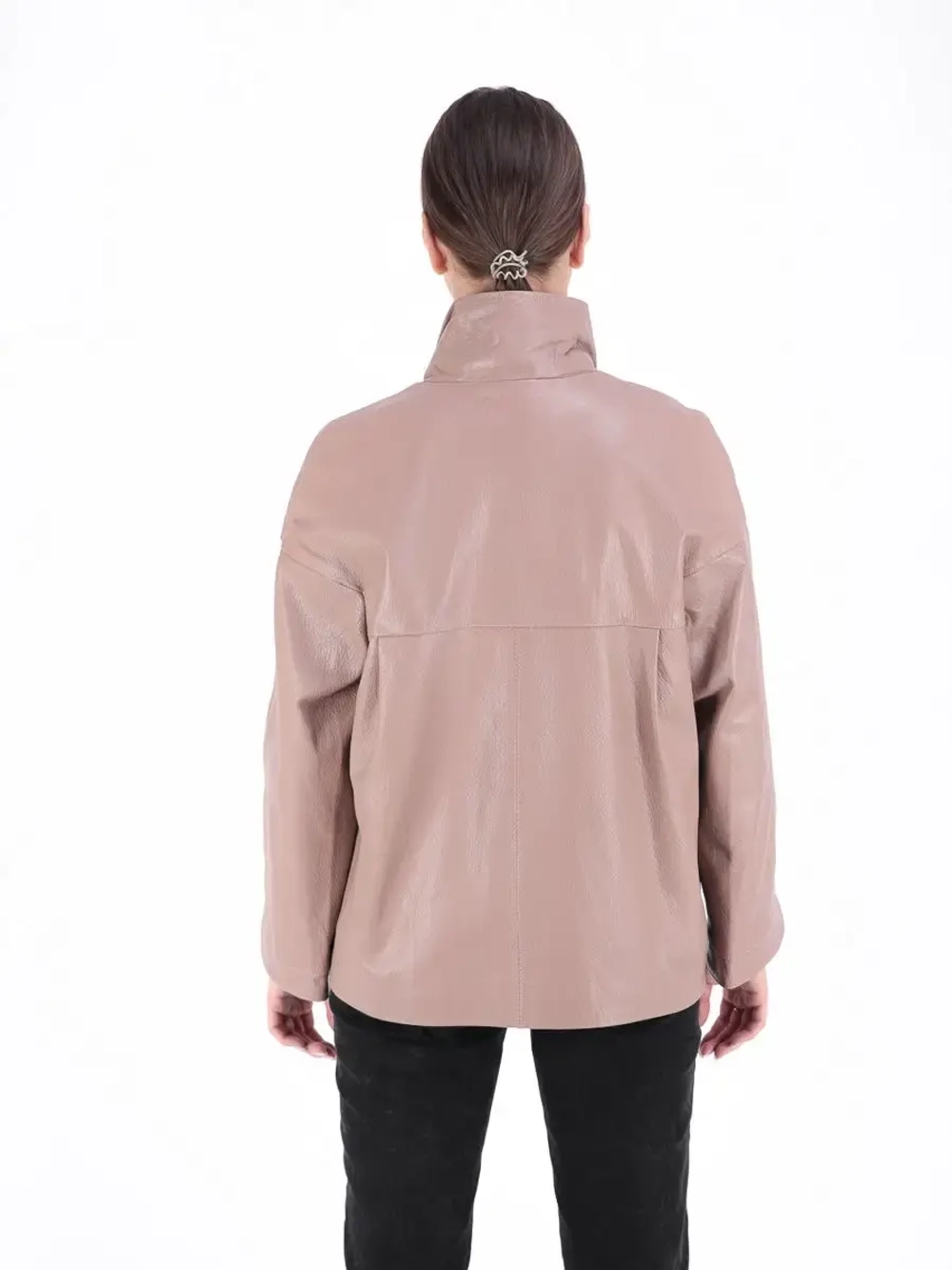 Куртка женская из натуральной кожи