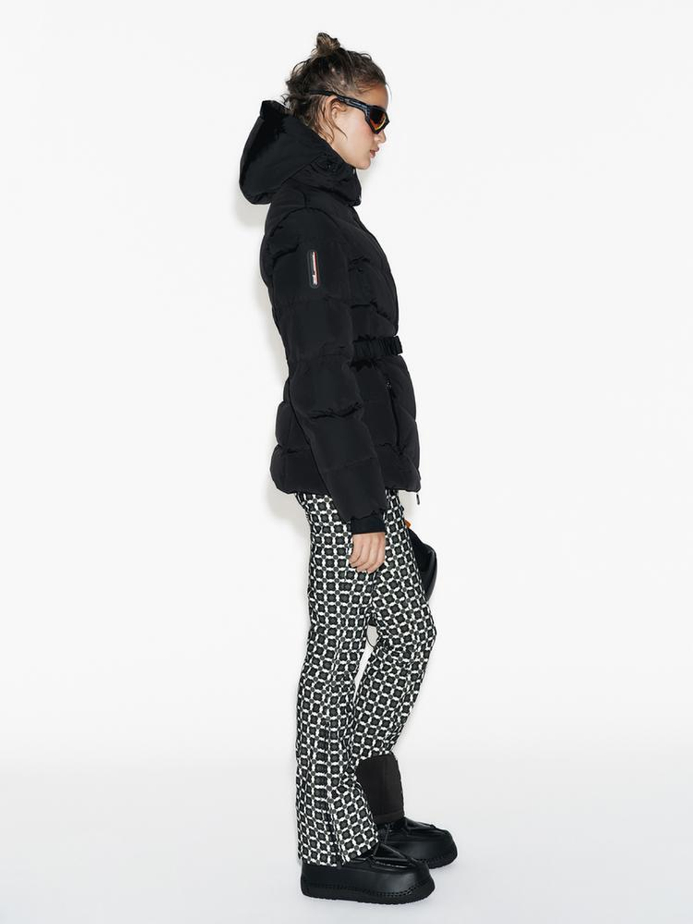 ZARA ВОДОНЕПРОНИЦАЕМАЯ КУРТКА С КАПЮШОНОМ, ЧЕРНЫЙ