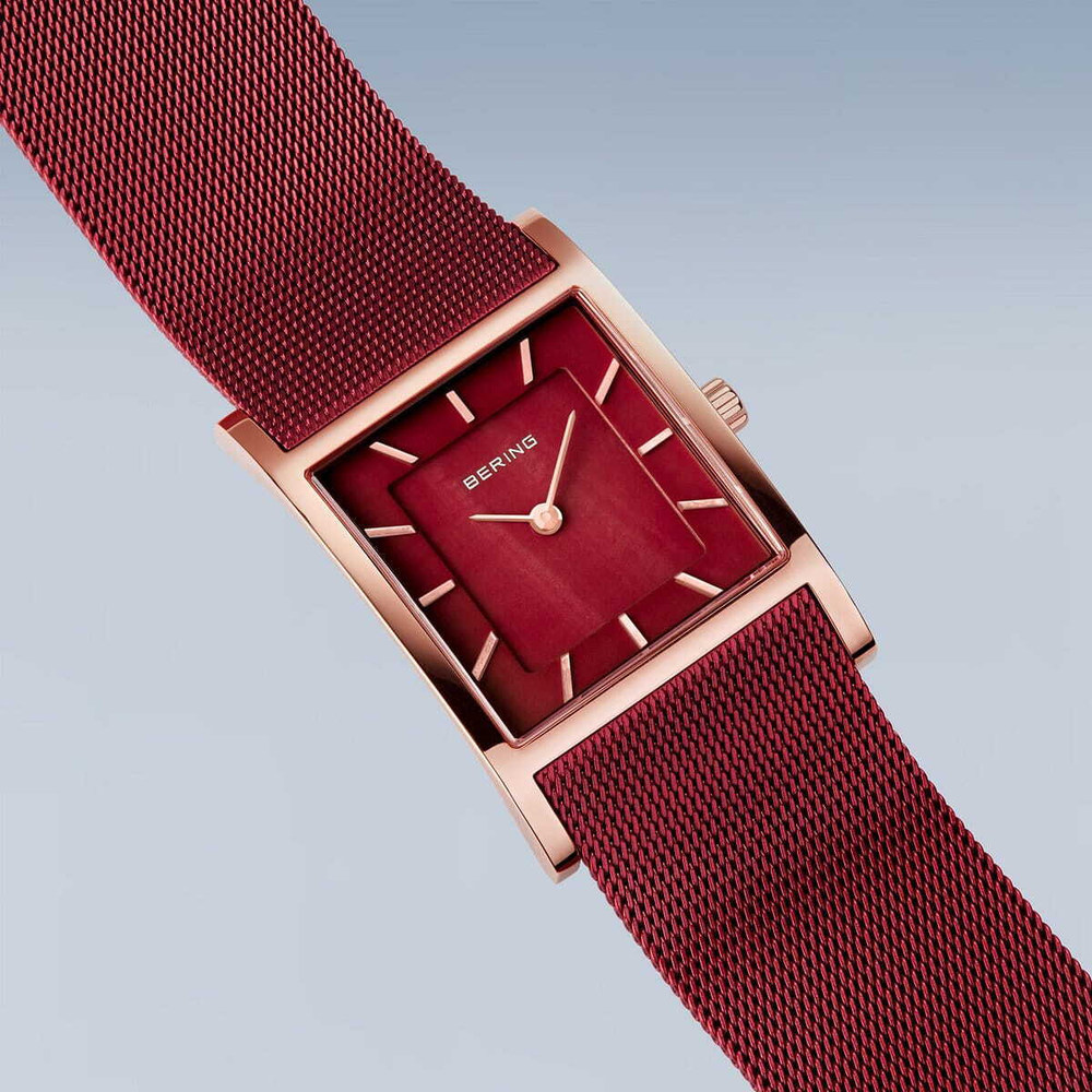 Женские наручные часы Bering 10426-363-S