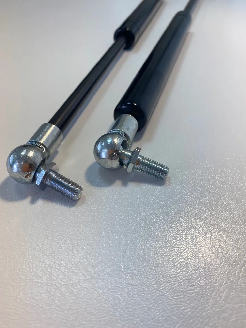 Газлифт 405 мм 1200N металлический шарик, 1 шт