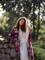 Палантин теплый с орнаментом Навахо