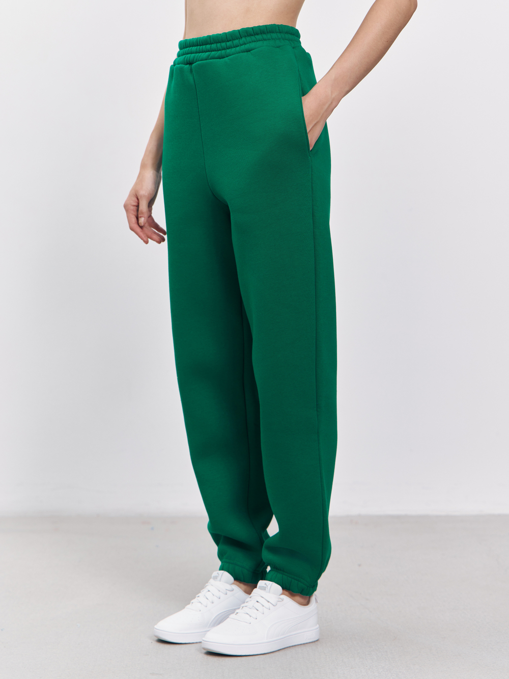 Брюки женские с начесом (зеленый)