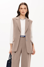 1940 Жилет женский (пепельно-бежевый)