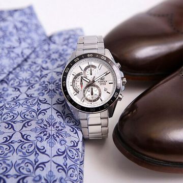 Наручные часы Casio EFV-550D-7A