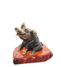 Народные промыслы AM- 516 Фигурка «Поросенок» (латунь, янтарь)