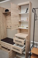 Монца Тумба с зеркалом