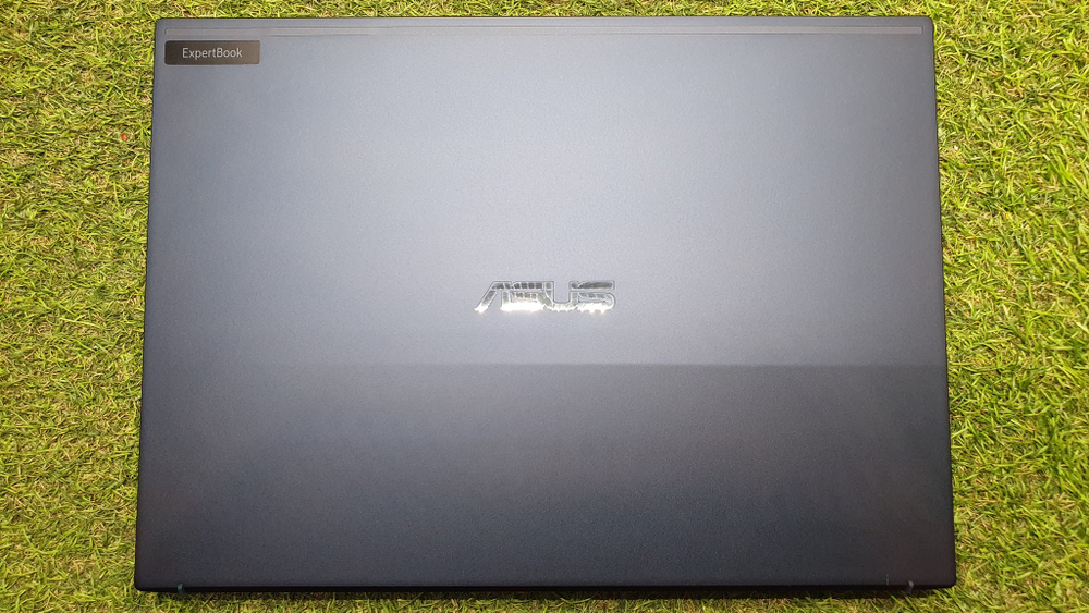 Ноутбук ASUS Ultra 5-12/16Gb/FHD/