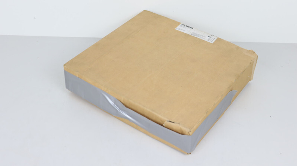 Б/у SIEMENS 6AV6 642-0DC01-1AX1