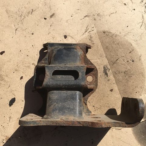 Кронштейн кабины MAN TGL/TGM