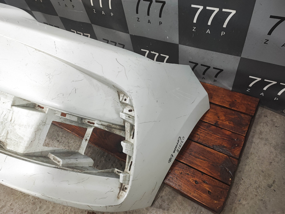 Бампер передний Toyota Corolla (E180) 15-18 Б/У Оригинал 5211902F30