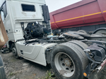 Foton AUMAN 4x2 Седельный тягач BJ4189SLFKA (Дизельный, 11,8 л, 470 л.с. МТ)