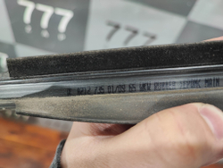 Молдинг стекла двери задней левой Mercedes E W212 09-17 Б/У Оригинал A2127350109