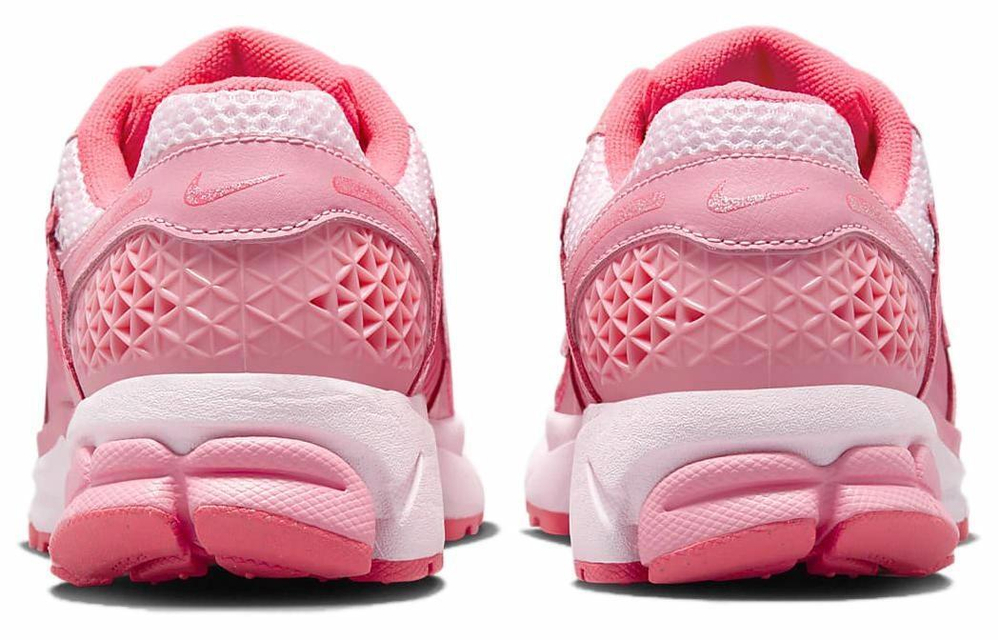 Кроссовки Nike Air Zoom Vomero 5 (Женская размерная сетка)