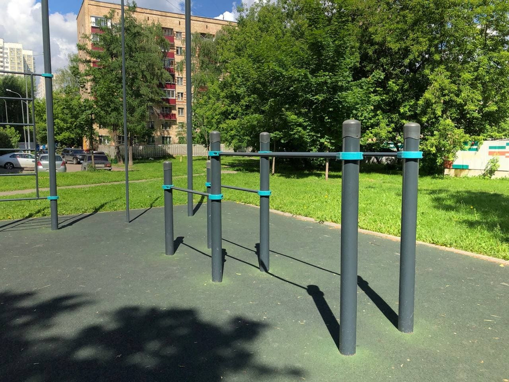 Брусья двойные для отжиманий разноуровневые