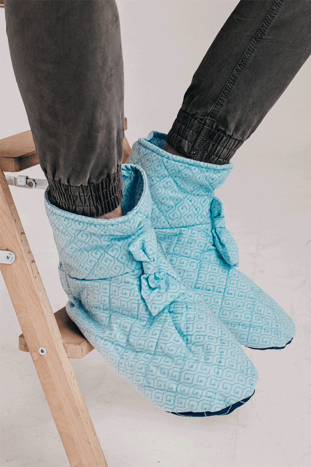 Тапочки-сапожки домашние KOSTARINA (проверьте наличие нажав на размер)