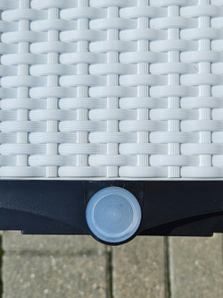 Кашпо ротанговое разборное 25см белое