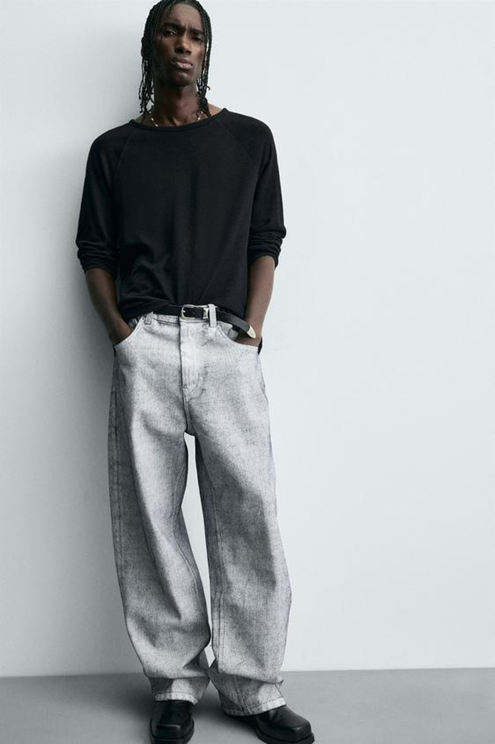 ZARA ДЖИНСЫ BAGGY FIT С ВОСКОВЫМ ПОКРЫТИЕМ, БЕЛЫЙ