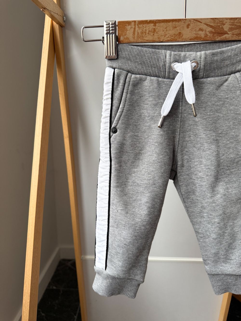 Костюм Givenchy, 74