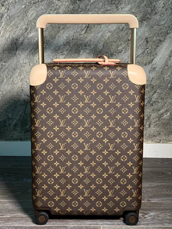 Чемодан Louis Vuitton