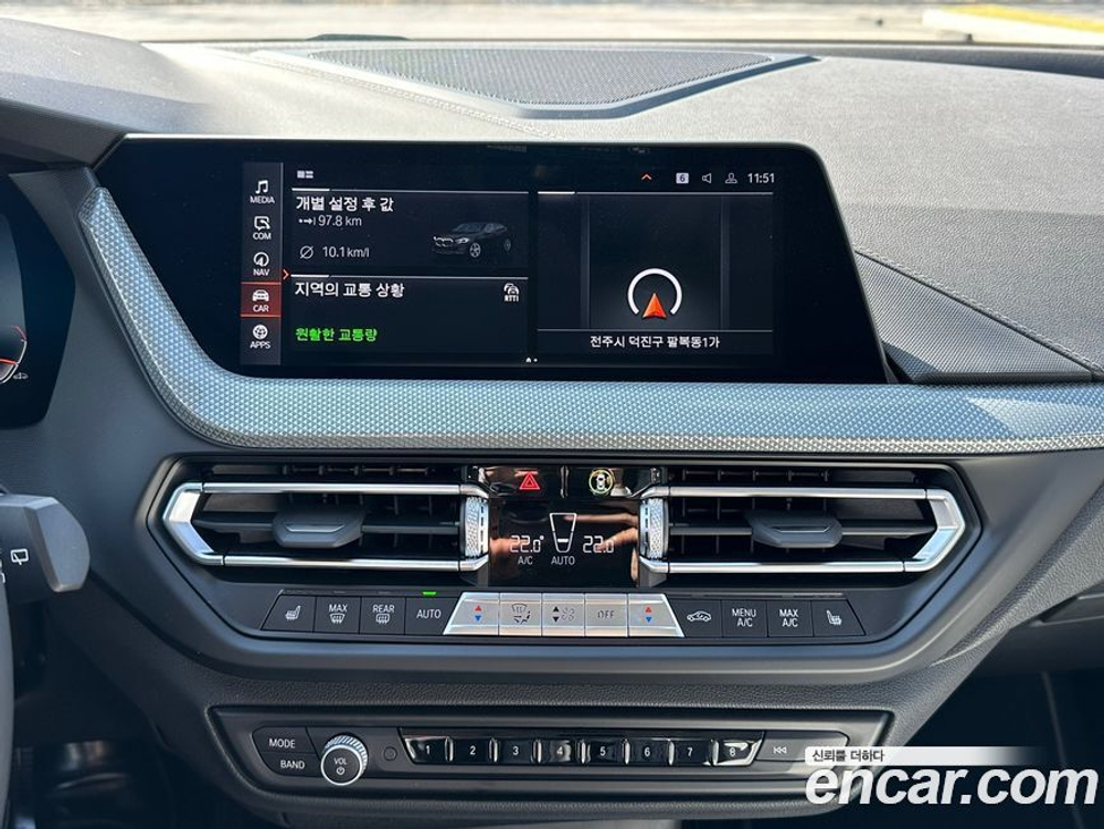 BMW 1 Series (F40) 120i Sports (09.2023)