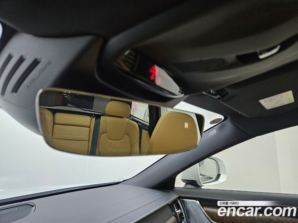 Volvo V90 Cross Country B5 Pro AWD (12.2020)
