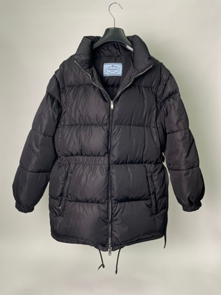 Пуховик Prada