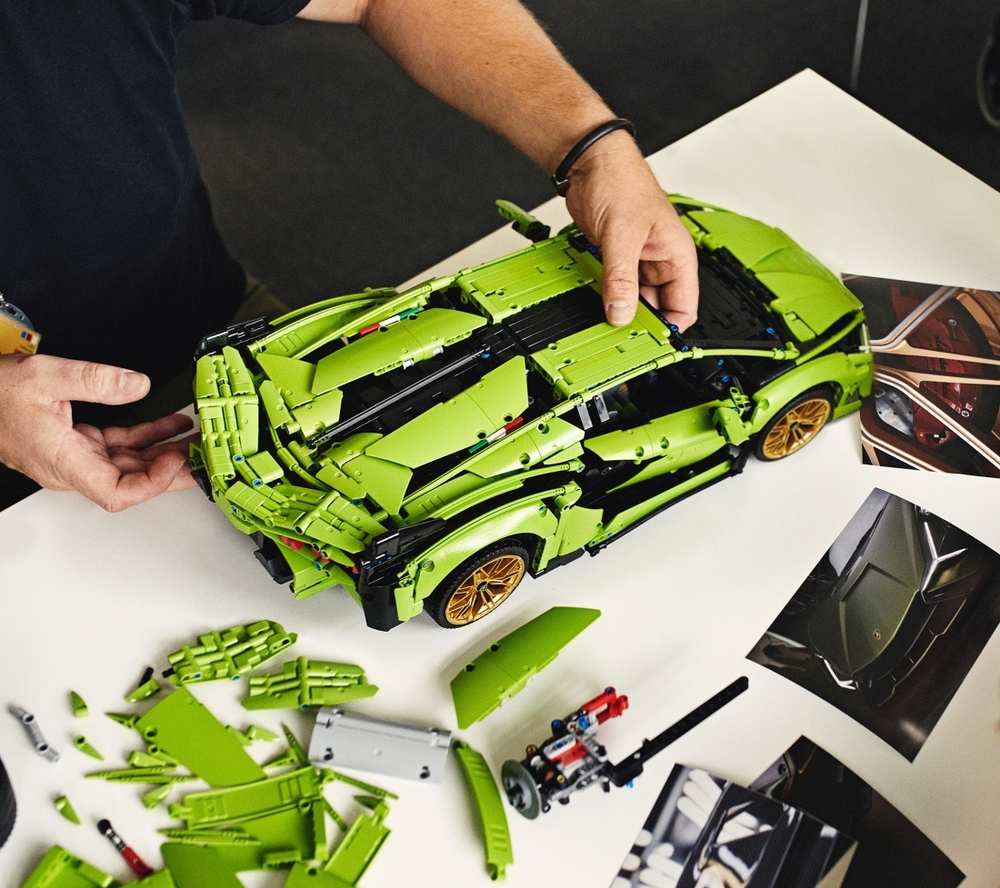 LEGO Technic: Lamborghini Sian FKP 37, 42115 — Lamborghini Sián FKP 37 — Лего Техник