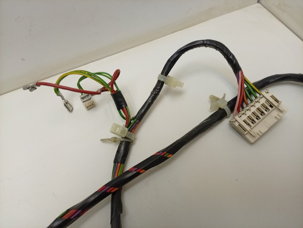 WKB61021PTMA кт40 Проводка для стиральной машины Beko 2834080800 б/у