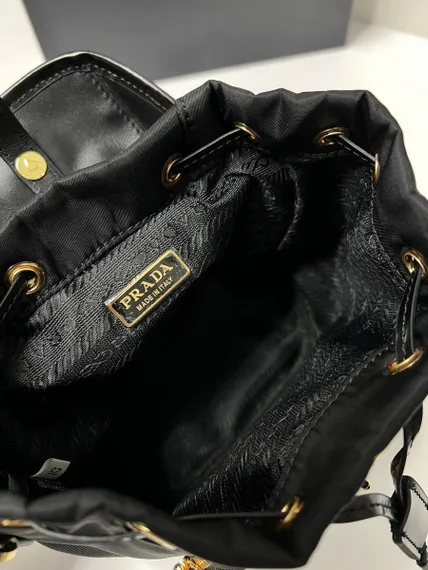 Рюкзак Prada Re-nylon черный