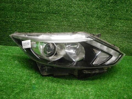 Битая Фара правая Nissan Qashqai J11 (2013-2019) галоген