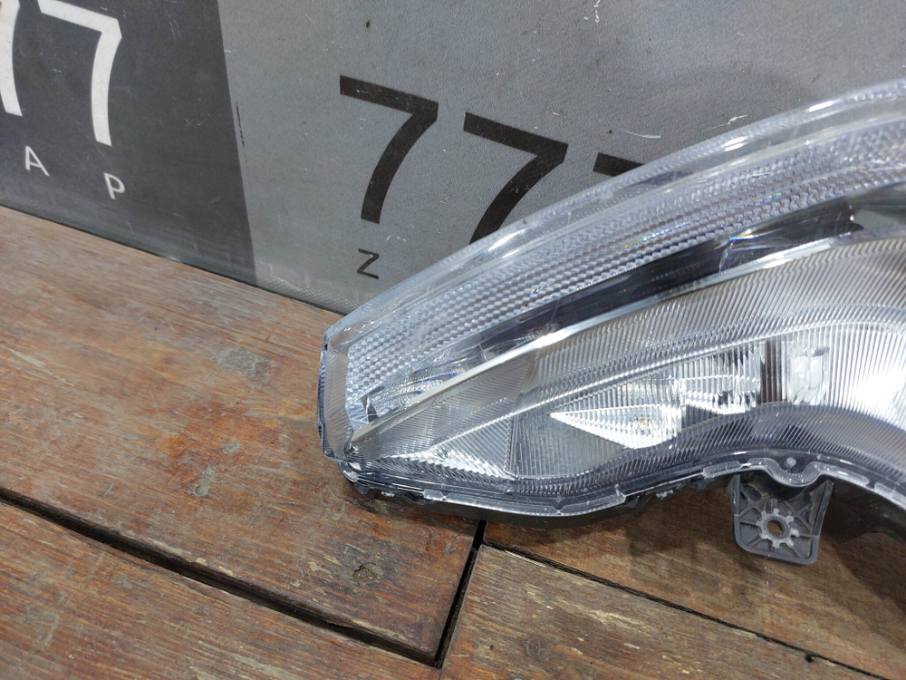 Фара ДХО правая Haval Jolion 21-нв Б/У Оригинал 4137101XST01A