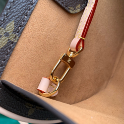 Louis Vuitton Around Me PM