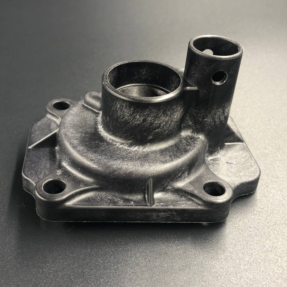 Корпус помпы охлаждения Suzuki DT25-30, DF25-30(A) (Suzuki)